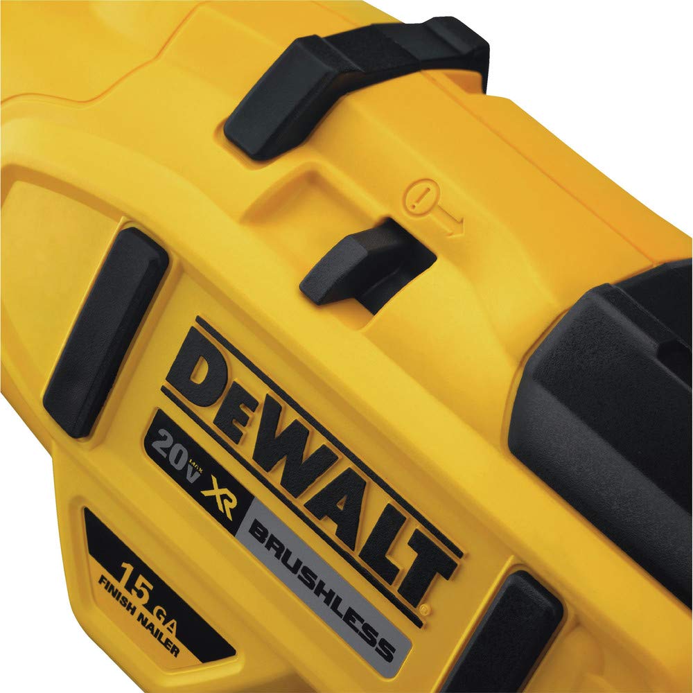 20V MAX XR 15 Gauge Angled Finish Nailer N180
