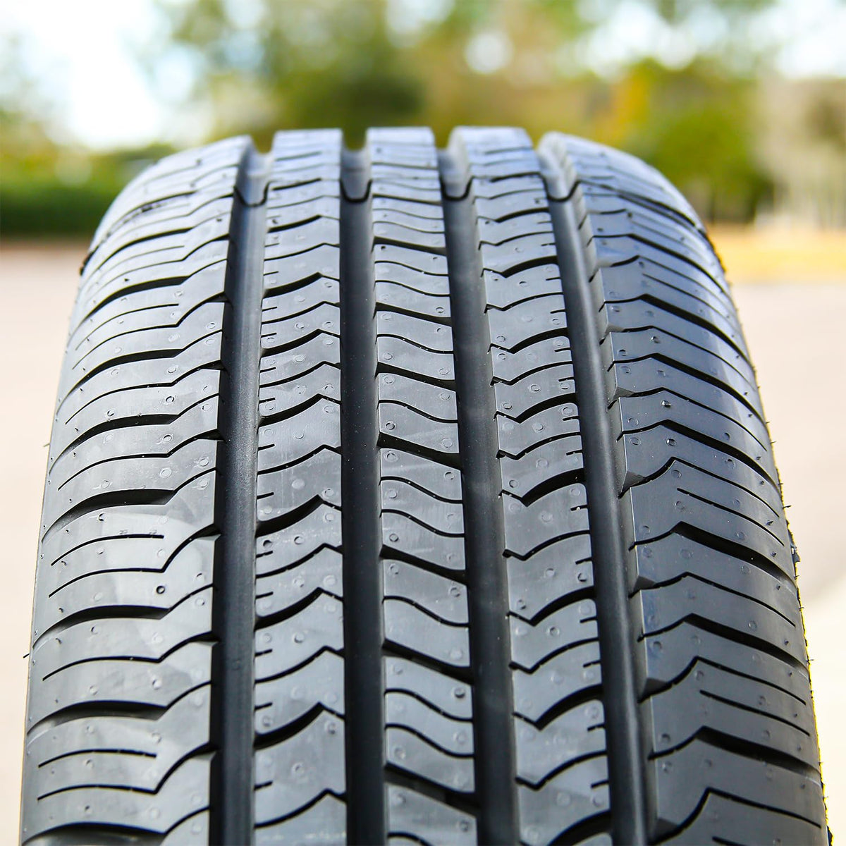 225/60R17 99H All Season Tires H9450