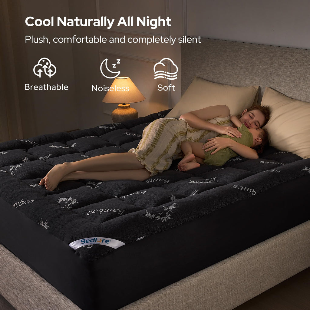 Queen Mattress Topper M7893