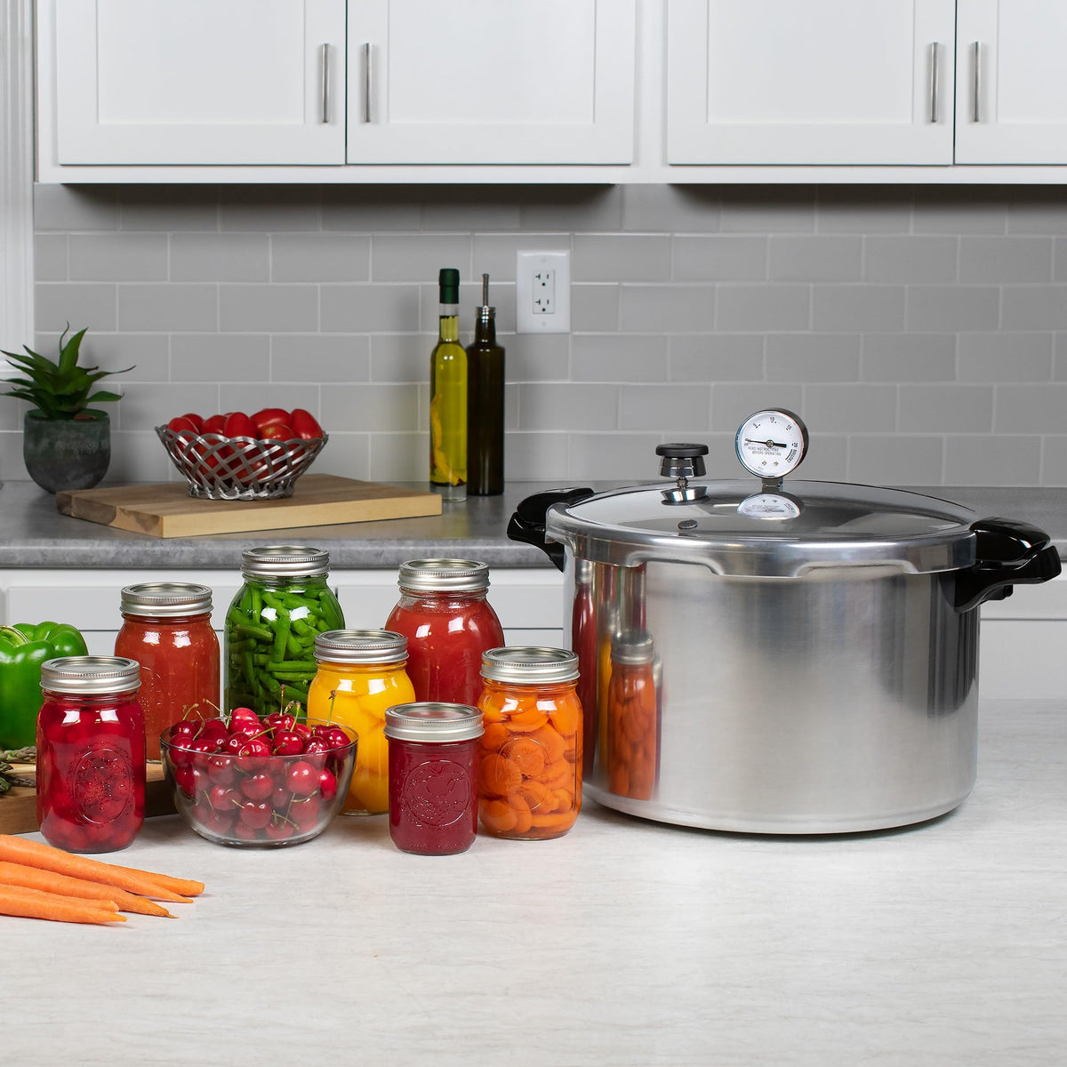 16-Quart Aluminum Pressure Canner and Cooker W26473
